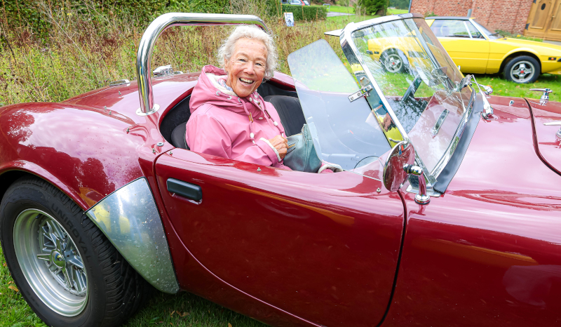 Oldtimer Treff Foto JS 9